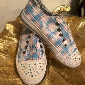 Justice Girls Size 13 Plaid Sneakers